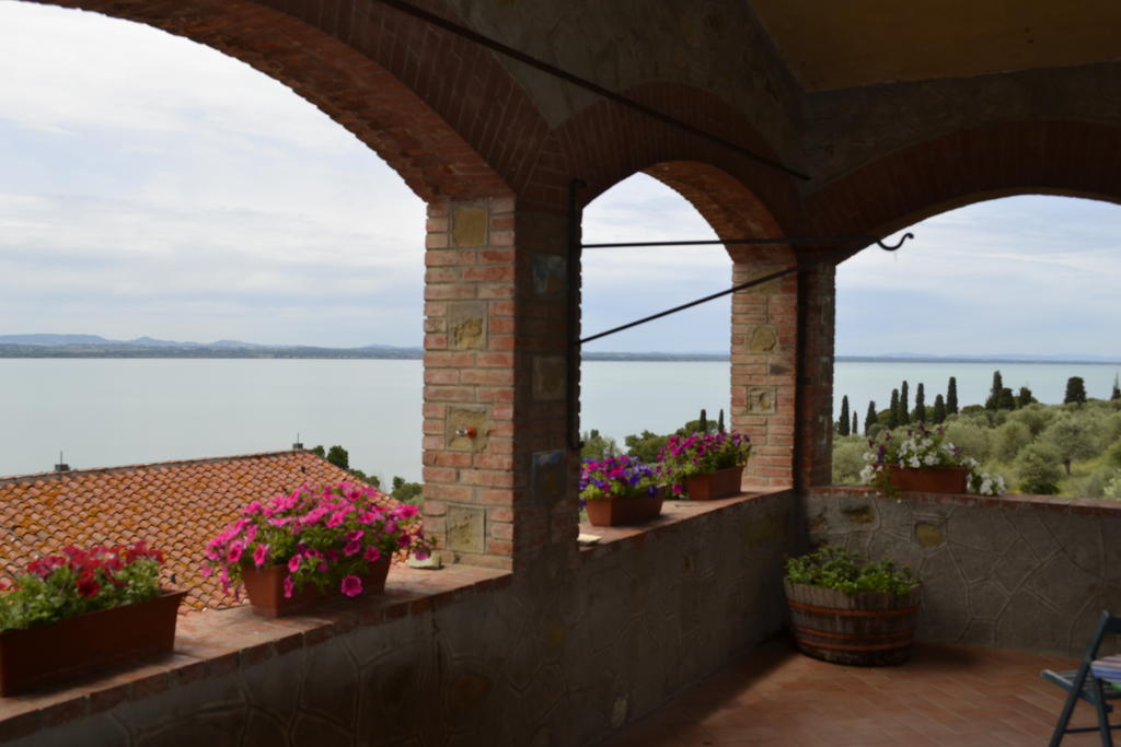 Fattoria Il Poggio Villa San Feliciano Habitación foto