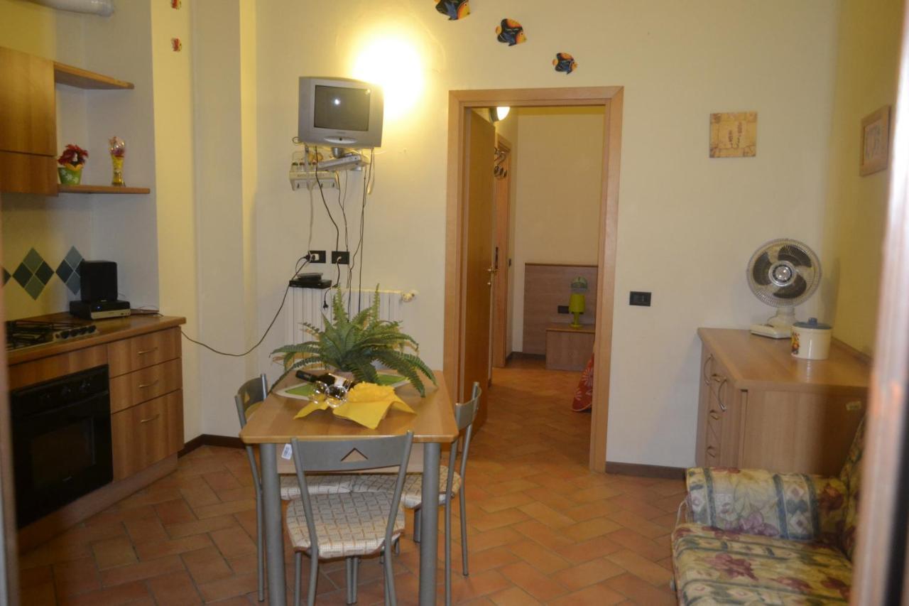 Fattoria Il Poggio Villa San Feliciano Exterior foto
