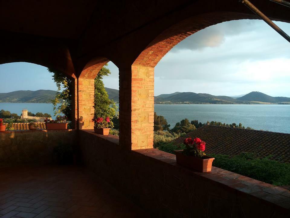 Fattoria Il Poggio Villa San Feliciano Exterior foto